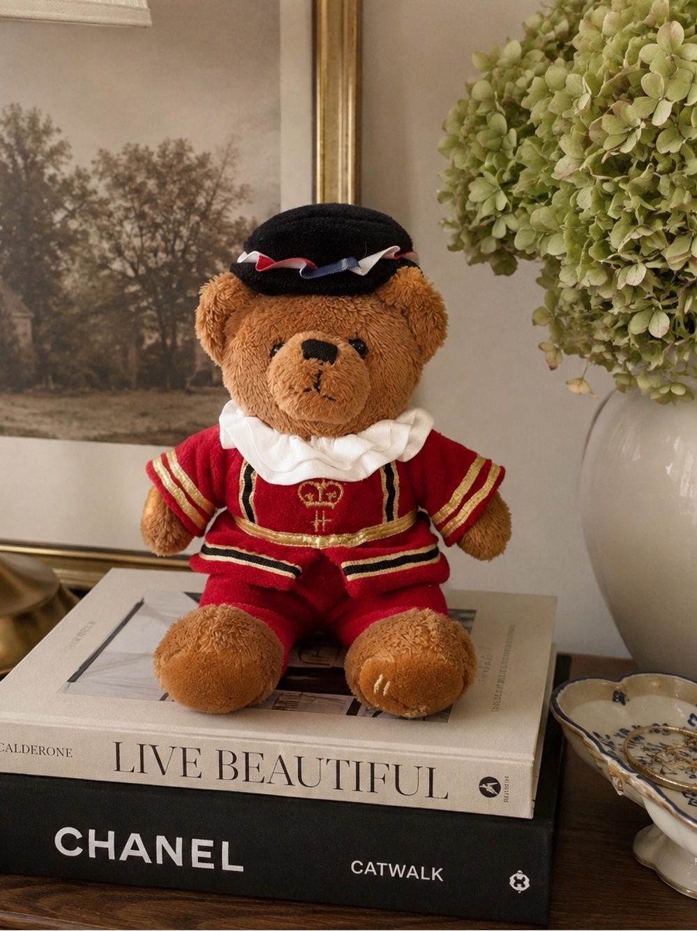 Harrods Knightsbridge Beefeater / Yeoman Warder teddy bear